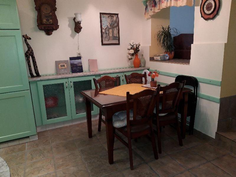 Przytulny Apartament-Cosy And Beautiful Żywiec Exteriör bild